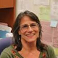 Karen Manzo's Instagram, Twitter & Facebook