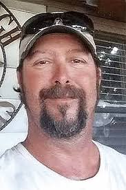 2017 BUSINESS LEADERS PROFILE: Barry Tredway Jr., Bear's Burgers & Dawgs