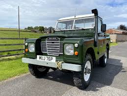 Image result for Sandglow 1976 Land Rover
