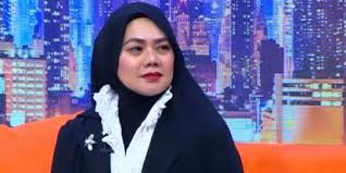 Rumah baru sarita abdul mukti, ada 2 kolam renang. Jual Rumah Mewah Di Pondok Indah Ini Potret Istana Baru Sarita Abdul Mukti Merdeka Com