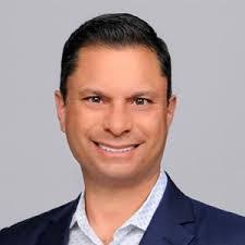 Peter Weitz's Instagram, Twitter & Facebook