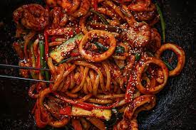 Korean Spicy Garlic Seafood Noodles Recipe Video Seonkyoung Longest Recipe Noodle Recipes Recipes With Soy Sauce Noodles