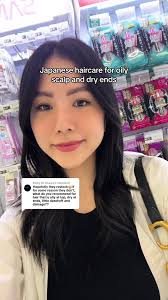 Moist Diane Extra Fresh and Hydrate Shampoo Dandruff