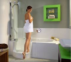 Häufig gibt es spezielle badewannenaufsätze, die aus der badewanne eine duschkabine machen. Badewannen Mit Tur Duschen In Der Badewanne Sanolux Gmbh