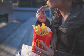 Helmy lovers published a note. Junior Tute Neuheiten News Hintergrunde Blog Ubers Laufen In Berlin Vom Laufanfanger Bis Halb Marathon Sports Insider