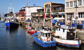 Berlin is a city of immense cultural, architectural, and historical importance, which has witnessed a substantial revival since the fall of the berlin wall. Kutter Barth Von Eyke Duwel Droht Die Verschrottung Wmnde De