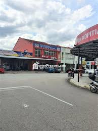 Petrol station in johor bahru. Shop Office For Rent At Taman Setia Indah Johor Bahru For Rm 1 000 By Grace Chew Durianproperty