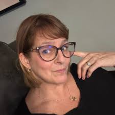 Strange question but…Are there any kids youtubers that have done visits to  Atlantis Paradise Island, Bahamas? My girls love watching the different  family shows but i can only seem to find our