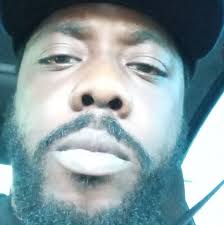 Anyone know of any REAL barbers that can be mobile? Apollo beach area?