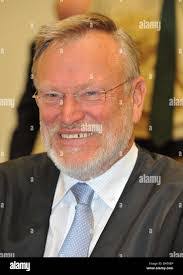 Bernard Ulrich's Instagram, Twitter & Facebook