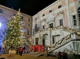 A casa di babbo natale, new york. Il Magico Paese Di Natale A Govone Mamma In Viaggio