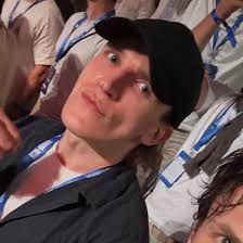 Ewan Mitchell Daniel