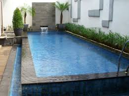 Kontraktor kolam renang terbaik, profesional dan terpercaya selama lebih dari 31 tahun. Kontraktor Kolam Renang Di Malang Fumida Pool