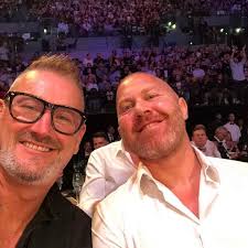 Also caught up with a few legend mates last night, Brendon Hodge, Sir Peter  Leitch and AKA Ned Kelly @chopperhodge @sirmadbutcher