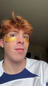 Ginger Meadows's Instagram, Twitter & Facebook