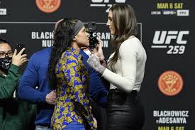 Coming into the fight as a whopping $8 underdog with bookmakers, gold coast native anderson was wobbled in the opening exchanges after being hit with. Yarqeoyi2vq8om