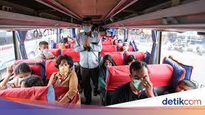 Mereka langsung diminta melakukan prosedur karantina. Dengar Jerit Pengusaha Dan Sopir Bus Pariwisata Di Tengah Corona