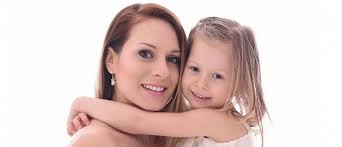 Après deux ans de réflexion…" : Camille Santoro (Familles nombreuses) très  fière, elle annonce une grande nouvelle pour sa fille Alba !