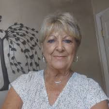 BELIEVE Brooks _ Dunn #WATCML "꼬팅하아 ION IONONLY ONLY nd Dann АН А . ΜΑΜΑ  USED TO SEND ME OVER WITH THINGS . SAID HEWAS IN THE WAR WHEN IN THE NAVY