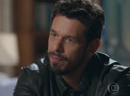 Alain Acha's Instagram, Twitter & Facebook