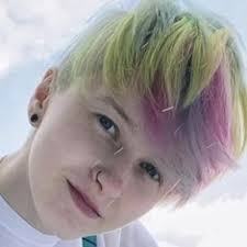 Chloe Donald birthday, age, biography