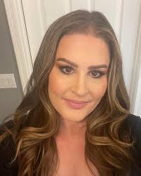 Hope Dickerson (@mature.clean.beauty) • Instagram photos and videos