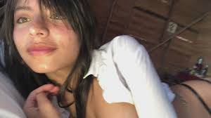 Alicebluwu OnlyFans adorable porn video - a charming side of her intimacy