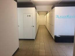 Suchen sie eine unterstellmöglichkeit für ihr auto, wohnmobil/ wohnwagen oder boot? Garage Lagerbox Abstellraum Halle Lager In Wuppertal Hahnerberg Auf Kleinanzeigen De
