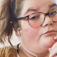 Alyssa Langworthy (schmalyssaIRL)