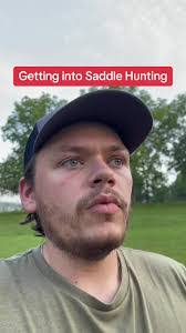 Leanna Hendricks's Instagram, Twitter & Facebook