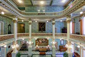 Downtown San Antonio Hotel Menger Hotel San Antonio Tx Menger Hotel Historic Hotels Hotel