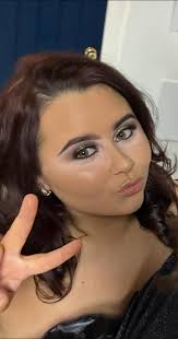 Happy 19th Birthday Kaci never stop being you we all love you have a fab  day and night in Blackpool ❤️❤️