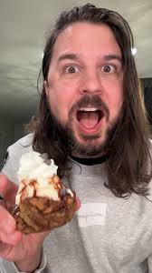 Edible cookie bowl hack 🍪 #recipe #satisfying #cookie