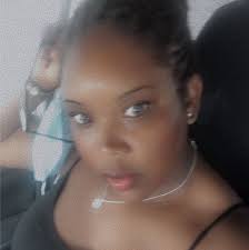 Cheesy Bacon Potato or Cheesy Bacon Fries, what's your pick? Let us know in  the comments! 🥔 🥓 🧀 🍟 #Wendys #WendysJamaica #Potato #BakedPotato