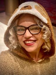 Amy Blackwell (@amyblackwellcomedy) • Instagram photos and videos