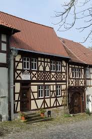 Gemeinsam mit ihnen verwirklichen wir ihren lebenstraum, realisieren ihr eigenes haus millimetergenau und ganz nach ihren persönlichen vorstellungen und wünschen. Regiomontanus Haus Konigsberg In Bayern Wikipedia