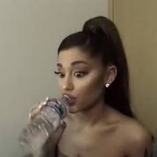 ✨Fey✨ (@arigvibe)