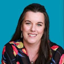 Elsa Klein's Instagram, Twitter & Facebook