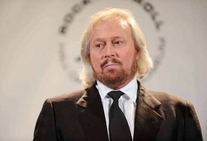 Barry Gibb Opens Up About His Late Brothers - 96.3 KKLZ