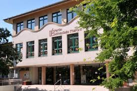 Guardian glass is a world leader in glass innovation and production, constantly finding new ways to build, design and inspire with glass. Petofi Muvelodesi Kozpont Oroshaza Programturizmus
