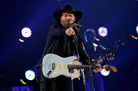 Garth Brooks: On the trail of the king of country music in the American  south