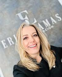 Erika Lamas's Instagram, Twitter & Facebook