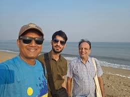 Sahir Doshi on being a “hip-hop wildlife educator” Sahir Doshi (right):  tide pools and rocks are classrooms, stages, and an endless sources of  excitement. | Photo Credit: Special Arrangement A monthly series