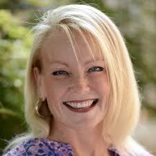 Tammy Upton's Instagram, Twitter & Facebook