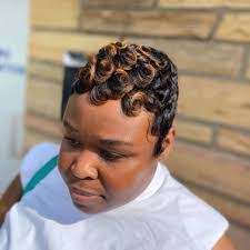 Alexis Silk's Instagram, Twitter & Facebook