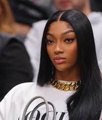 Melissa Kissee's Instagram, Twitter & Facebook