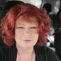 Tammy Busby's Instagram, Twitter & Facebook