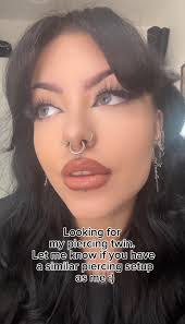 Anyone have a similar piercing setup? 🖤