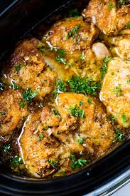 This crock pot pepper steak makes a nutritious, easy dinner recipe for busy weeknights. Garlicky Slow Cooker Chicken Recipe Super Easy Oh Sweet Basil
