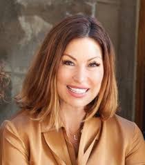 Tara Switzer's Instagram, Twitter & Facebook